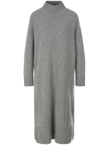 Вязаное платье