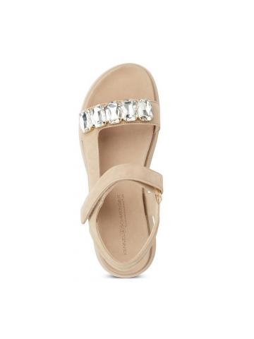 Сандали на платформе