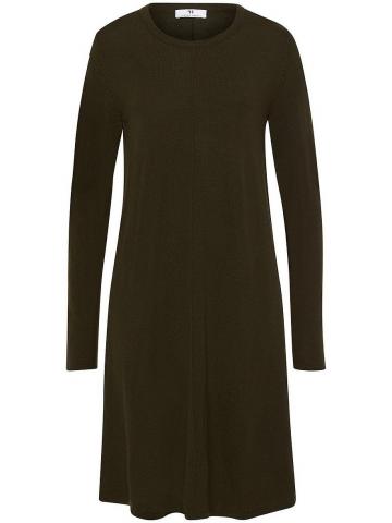 Вязаное платье