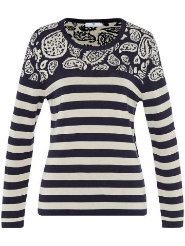 Пуловер с круглым вырезом