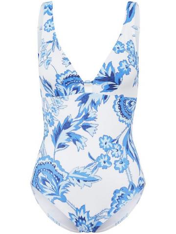 Слитный купальник