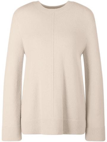 Пуловер с круглым вырезом