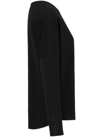 Кофта с круглым вырезом