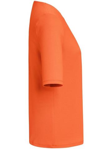 Кофта с круглым вырезом