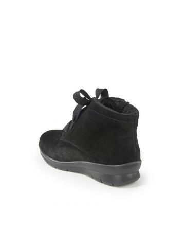 Полусапожки на шнурках