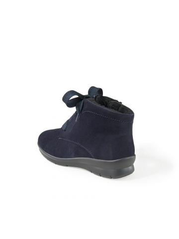 Полусапожки на шнурках