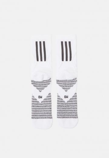 Спортивные носки