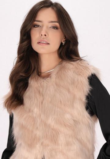 Пуховой жилет