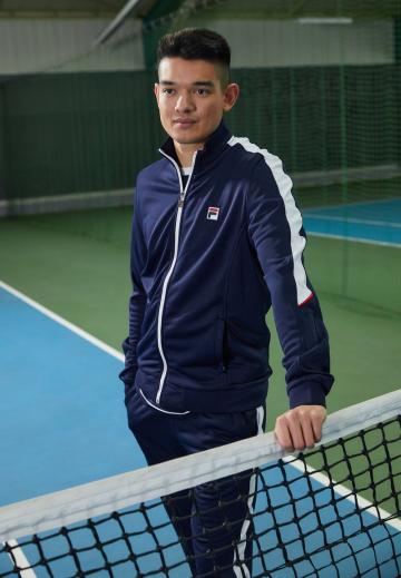 Спортивная куртка