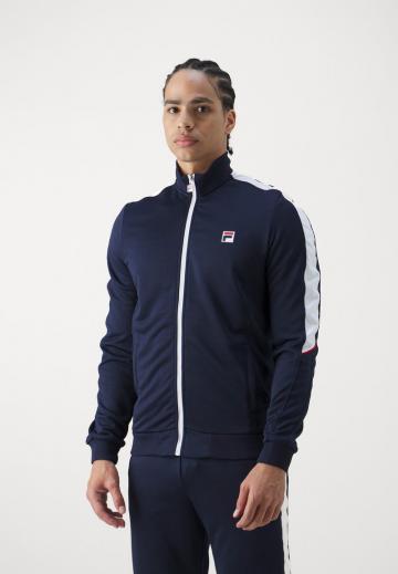 Спортивная куртка