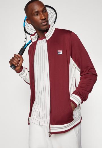 Спортивная куртка