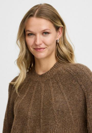 Длинный пуловер