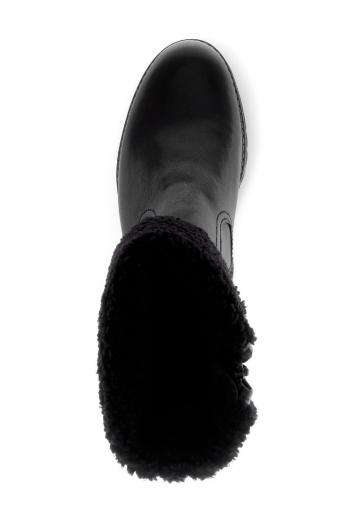 Зимние ботинки