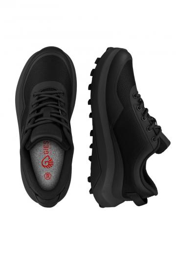 Тренировочные кроссовки