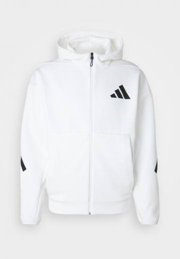 Спортивная кофта