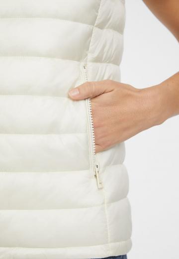 Стеганый жилет