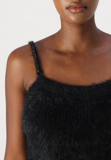 Топ на бретельках