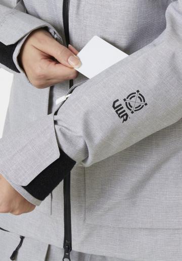 Спортивная куртка