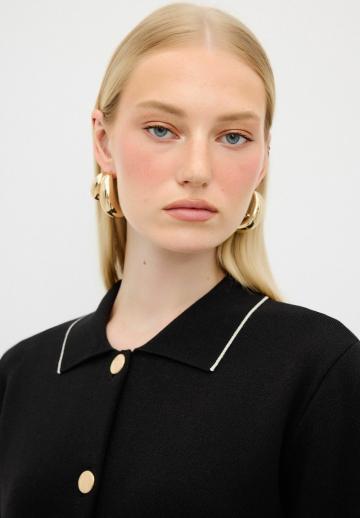 Жаккардовая вязаная кофта