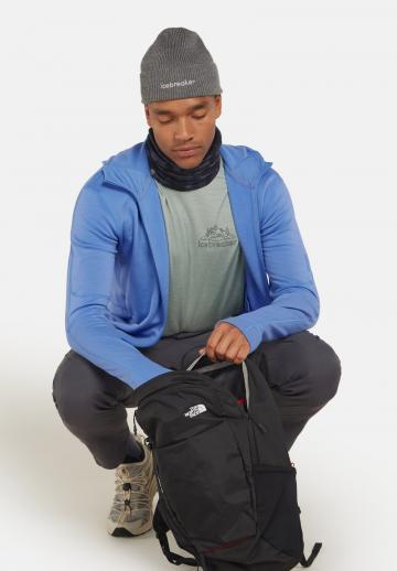 Спортивная кофта