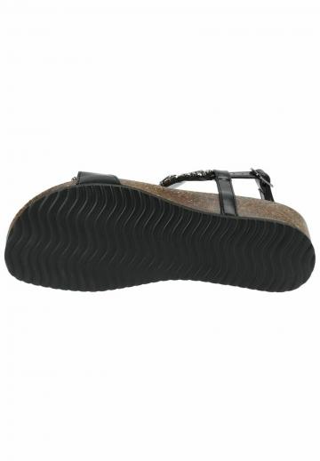 Босоножки на танкетке