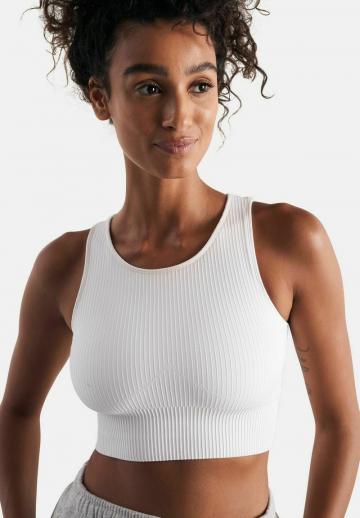 Спортивный топ