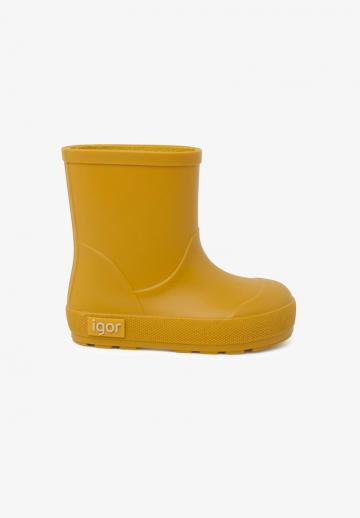 Резиновые сапоги