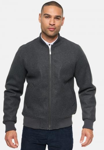 Куртка бомбер