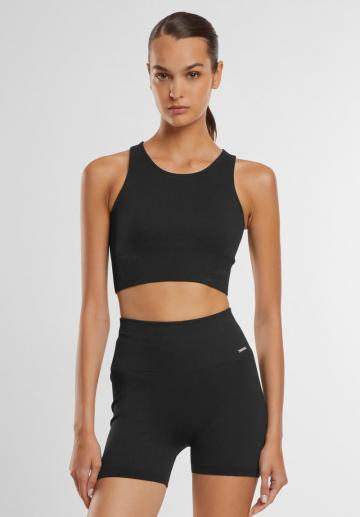 Спортивный топ