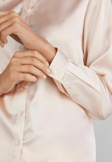 Шелковая блузка