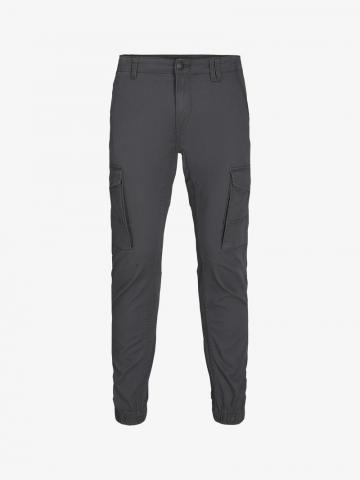 Брюки с накладными карманами