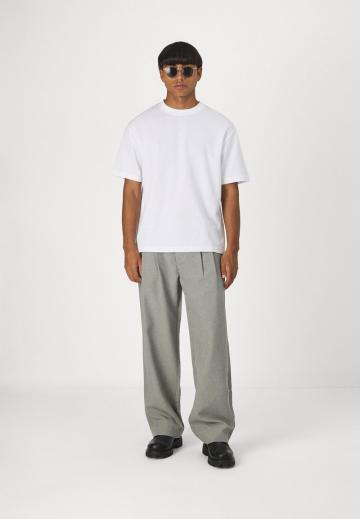 Костюмные брюки