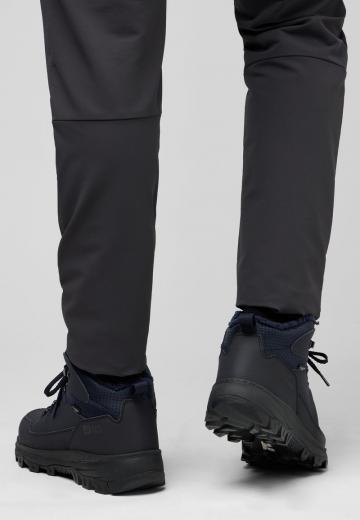 Походные ботинки