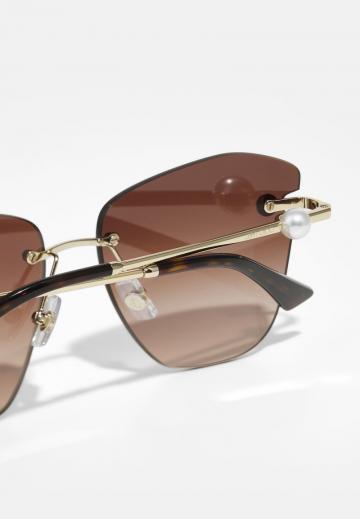 Солнечные очки