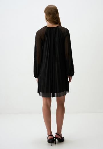 Короткое платье