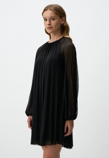 Короткое платье