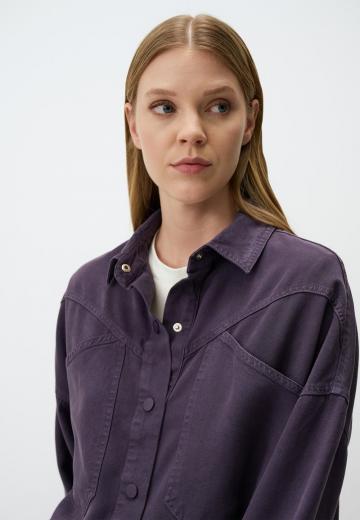 Куртка с накладнымит карманами