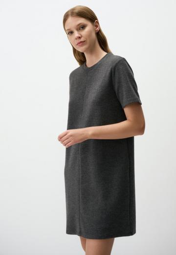 Вязаное платье