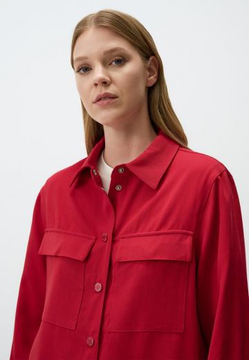 Куртка с накладнымит карманами