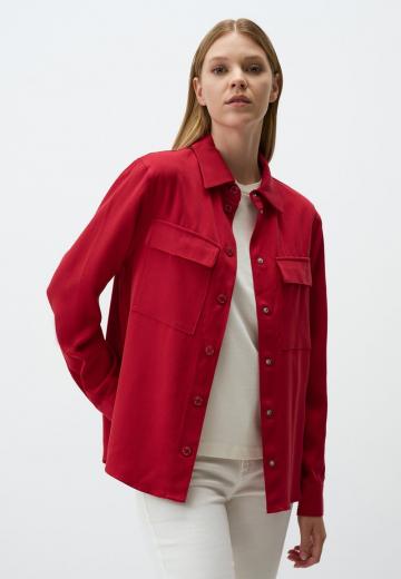 Куртка с накладнымит карманами