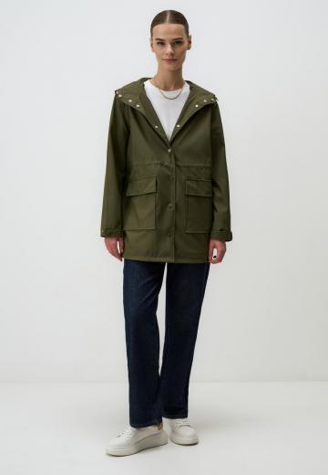 Куртка с накладнымит карманами