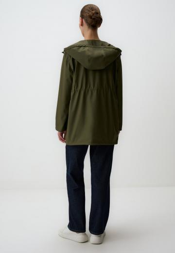 Куртка с накладнымит карманами