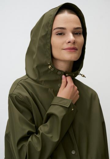 Куртка с накладнымит карманами