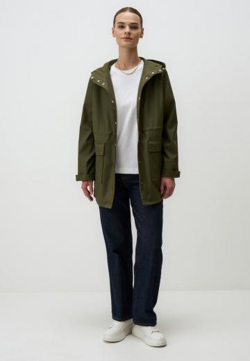 Куртка с накладнымит карманами