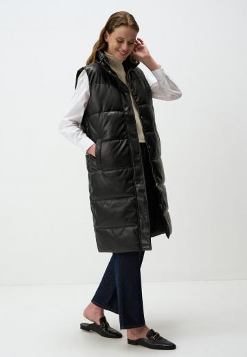 Длинный жилет