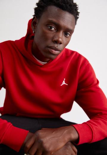 Спортивная кофта