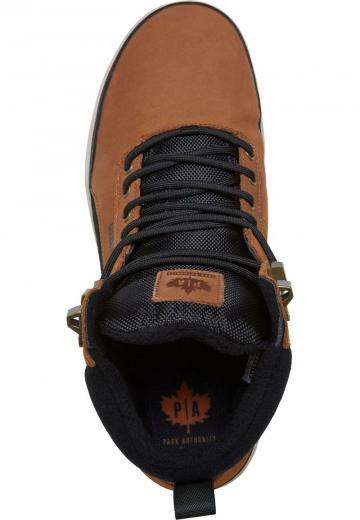 Высокие кеды