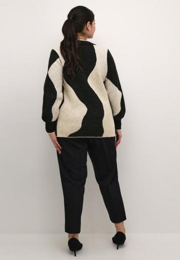 Длинный пуловер