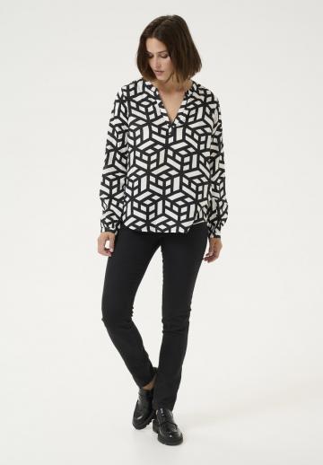 Длинная блузка