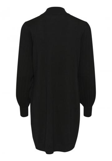 Вязаное платье